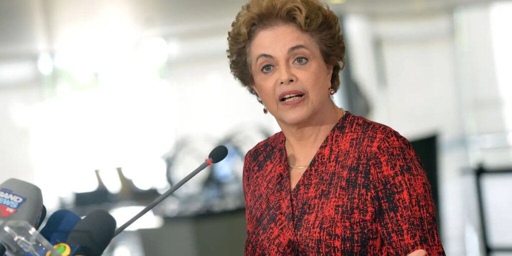 Dilma continua à frente do Banco do Brics por mais 5 anos