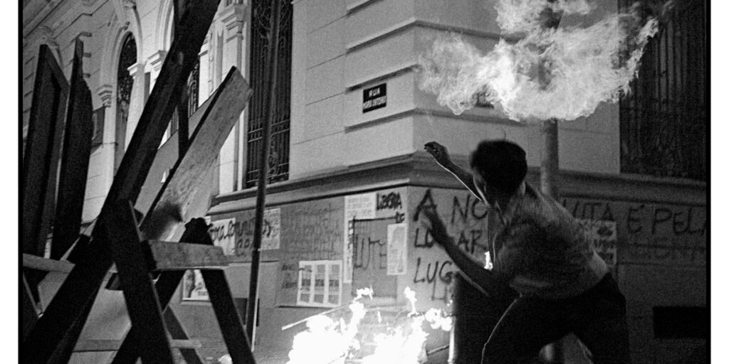 Filme sobre a Batalha da Rua Maria Antônia estreia nesta quinta-feira