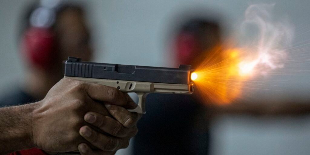 PF e Exército apuram irregularidades em clubes de tiro no sul do RJ