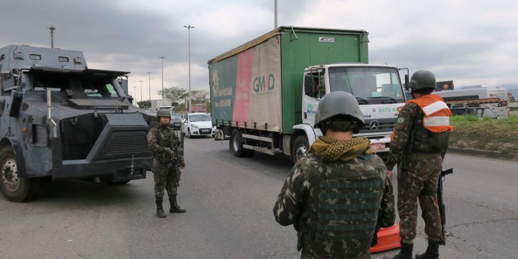 Dados do ISP mostram aumento de 99% nos casos de roubo de carga no Rio