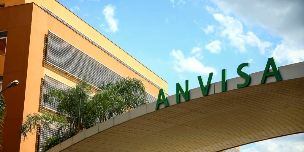 Anvisa proíbe suplementos alimentares com ora-pro-nóbis