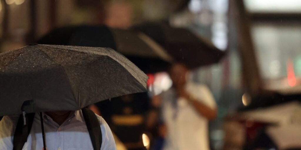 Defesa Civil alerta para tempestades na capital e litoral de São Paulo Defesa Civil alerta para tempestades na capital e litoral de São Paulo