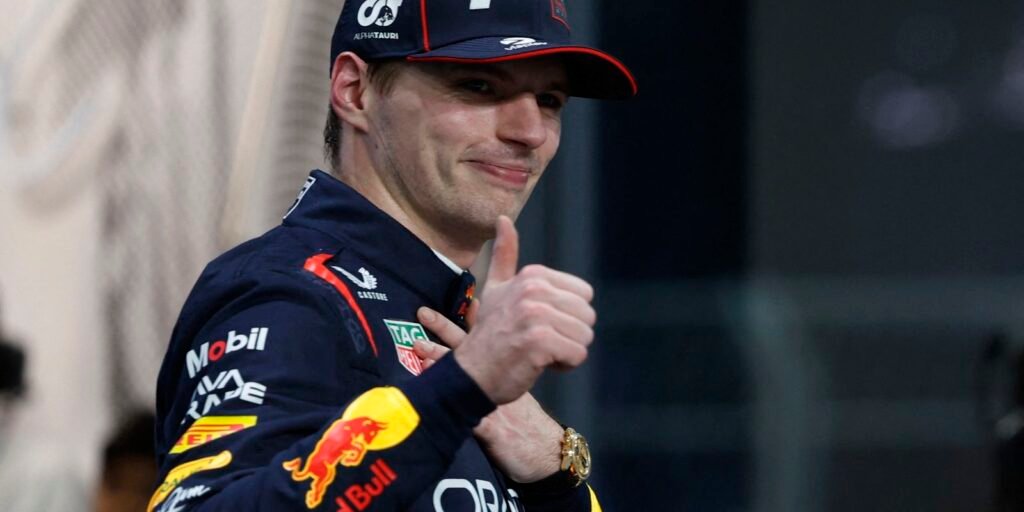 Verstappen larga na frente no GP da Arábia Saudita de Fórmula 1 Verstappen larga na frente no GP da Arábia Saudita de Fórmula 1
