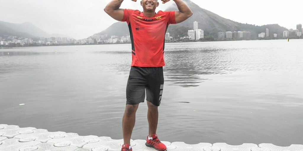 Isaquias Queiroz é ouro no C1 1000 metros da Copa Brasil