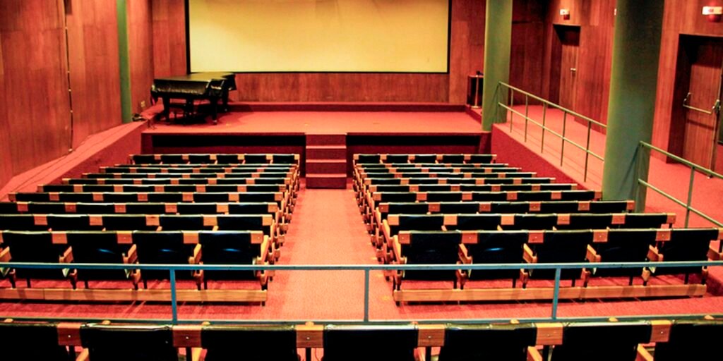 Renovação do público reforça o perfil da histórica Cinemateca do MAM