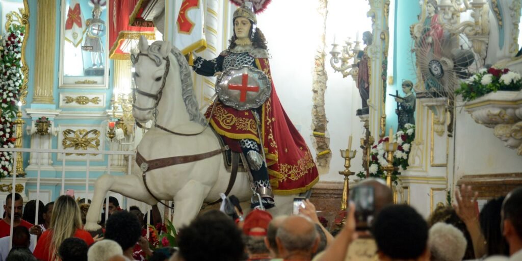 Quem foi São Jorge, celebrado por católicos como santo guerreiro Quem foi São Jorge, celebrado por católicos como santo guerreiro