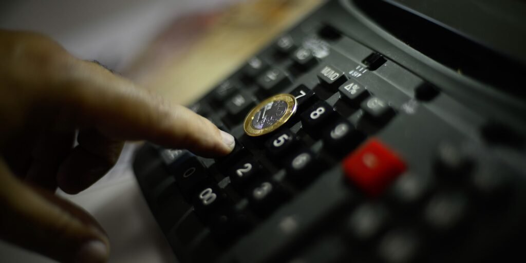 Inflação desacelera para todas as faixas de renda em março