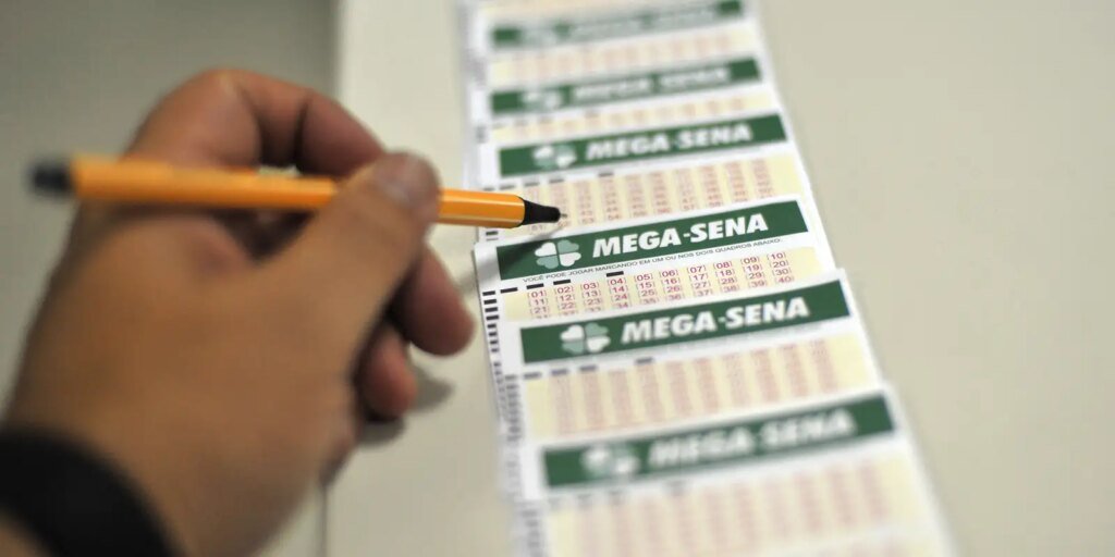 Mega-Sena acumula e vai sortear prêmio de R$ 31 milhões