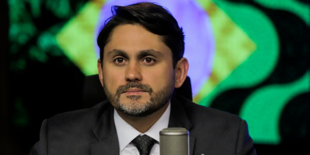 PGR denuncia ministro das Comunicações por desvio de emendas