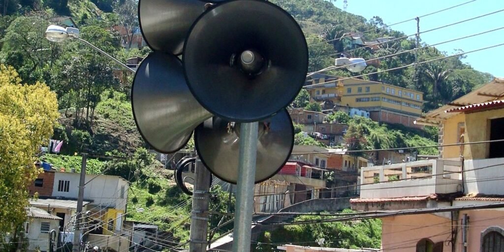 Região serrana do Rio tem esquema emergencial para chuva extrema
