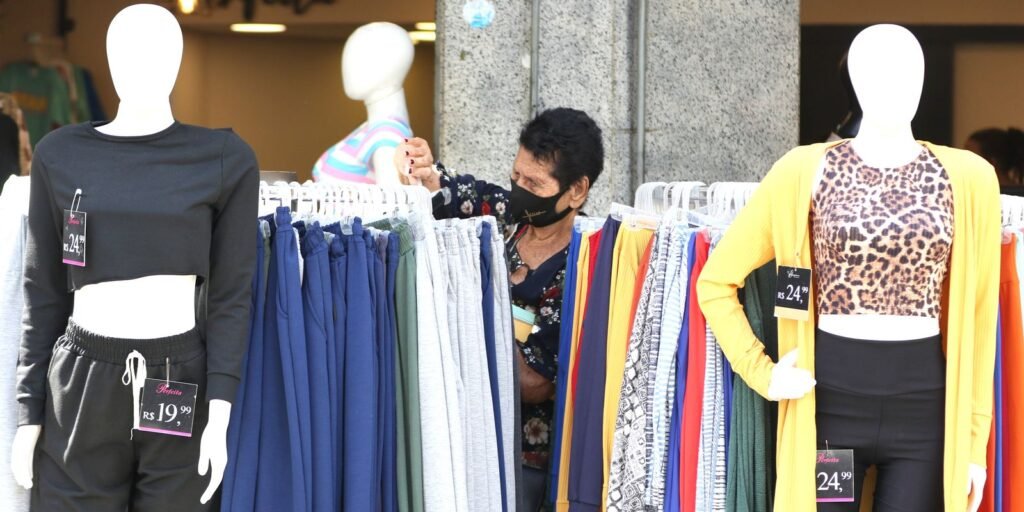 Brasil descarta 4 milhões de toneladas resíduos têxteis por ano