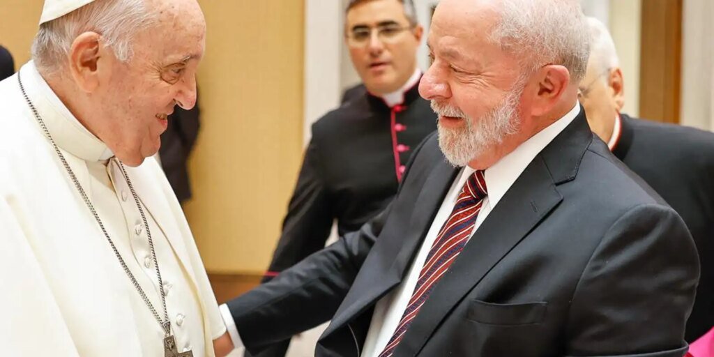 Lula decreta luto oficial de sete dias pela morte do Papa Francisco Lula decreta luto oficial de sete dias pela morte do Papa Francisco