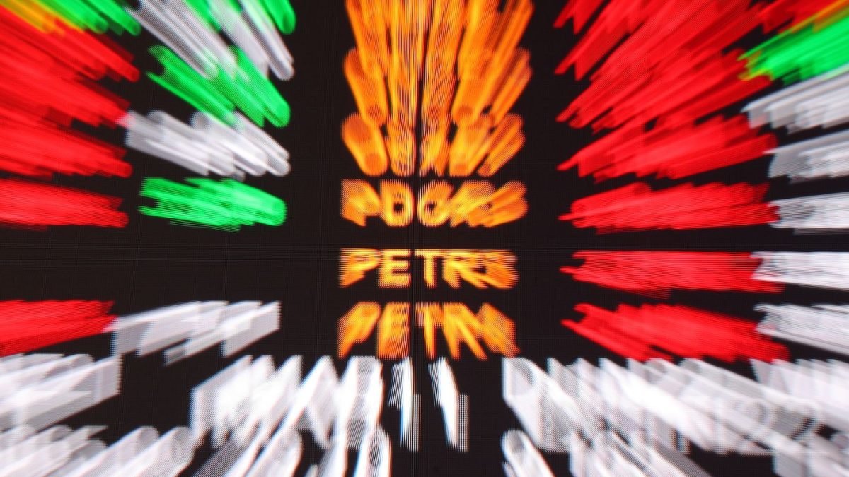 1745535488_2021-10-19t202053z_1211697182_rc25dq9bcpf7_rtrmadp_3_brazil-economy.jpg