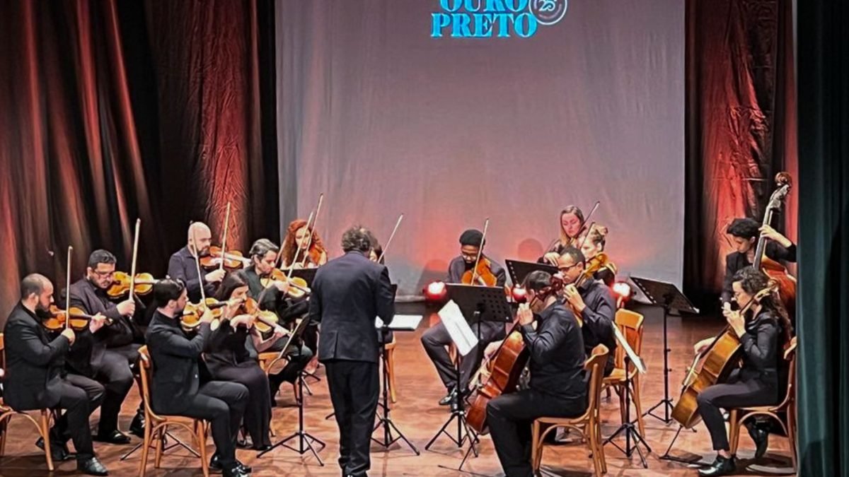 apresentacao_da_orquestra_ouro_preto_no_teatro_municipal_de_ouro_preto-_casa_da_opera_230325.jpg
