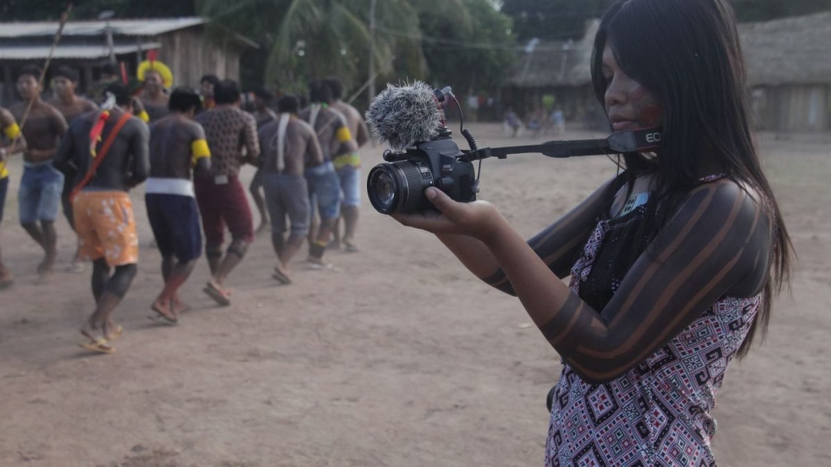copia_de_cineasta_kayapo_coletivo_beture_.jpg