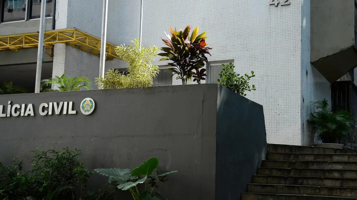 fachada_da_secretaria_de_estado_da_policia_civil_no_centro_do_rio_de_janeiro1006219445.jpg