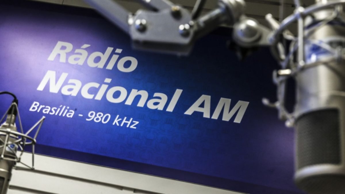 radio_nacional_am_mcajr_abr_1910221625.jpg